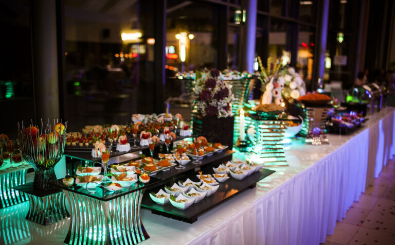 Russisches Catering Luxusbuffet