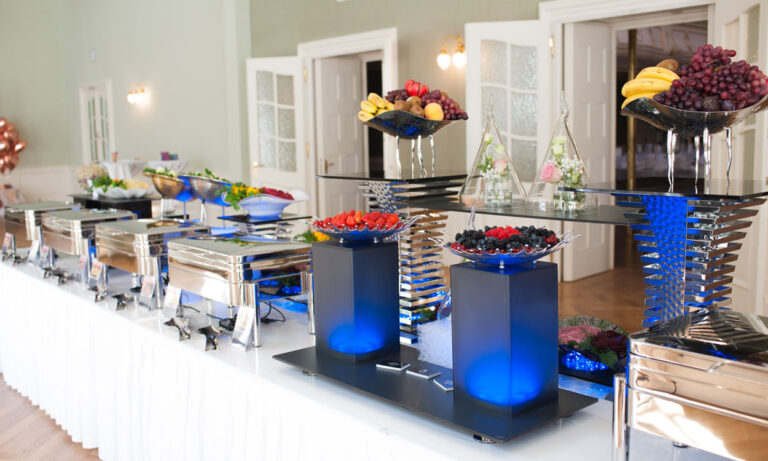 Russisches Catering Firmenevent Buffet