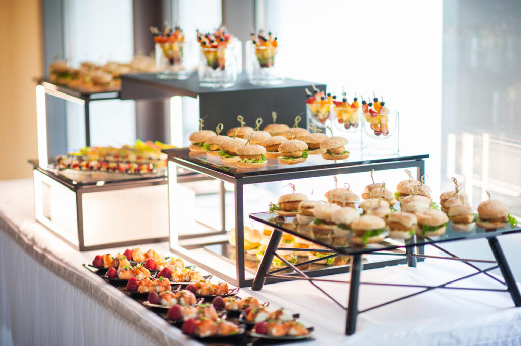 Russisches Catering Firmenevent Buffet